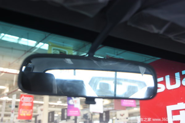庆铃 TF系列 2.8L柴油 四驱 双排皮卡驾驶室图（16/29）