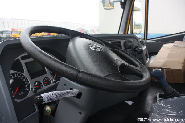 红岩 新金刚重卡 290马力 6X4 自卸车(CQ3254HMG364E)驾驶室图（4/20）