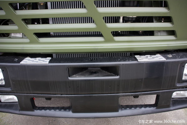 红岩 斯太尔重卡 266马力 4X2 载货车(专用车底盘)(CQ1190BL461J)外观图（12/34）