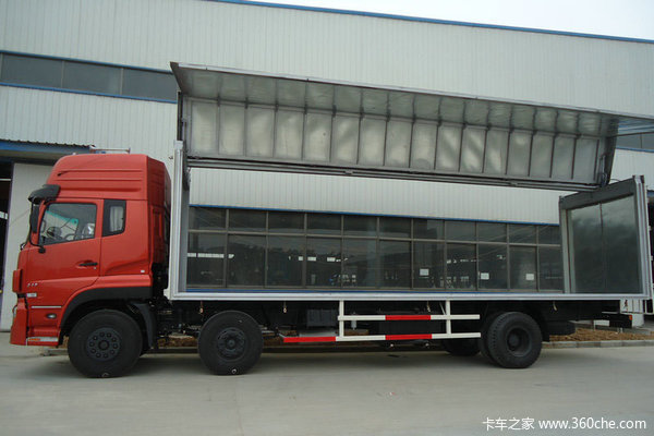 东风 天龙重卡 210马力 6X2 翼开启厢式载货车(DFL5253XYKAXA)外观图（3/3）