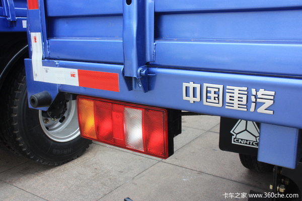 中国重汽 HOWO 悍将 102马力 4X2 4.85米排半栏板载货车(ZZ1077D3815B171)上装图（6/9）