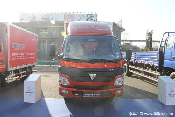 福田 欧马可3系 154马力 4X2 厢式载货车(BJ5109VEBED-FB)外观图（1/6）