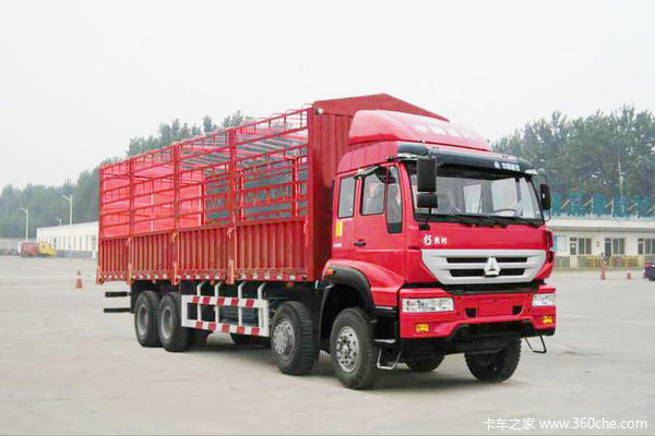 中国重汽 新黄河重卡 240马力 8X4 仓栅载货车(ZZ5314CCYK4766C1)外观图