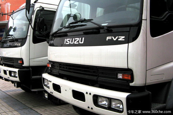 庆铃 FVZ重卡 300马力 6X4 厢式载货车(QL5250XRTFZ1J)外观图（5/5）