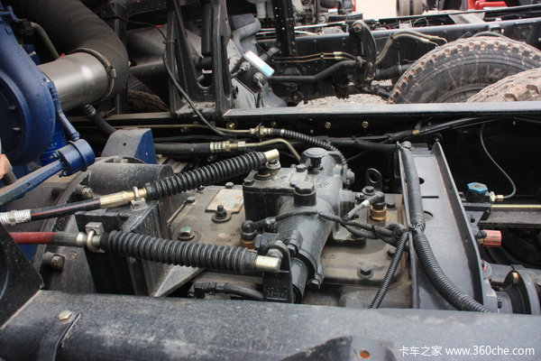 福田 瑞沃 6系重卡 290马力 8X4 专用车(底盘)(BJ1312V7PEC-F2)底盘图（9/25）