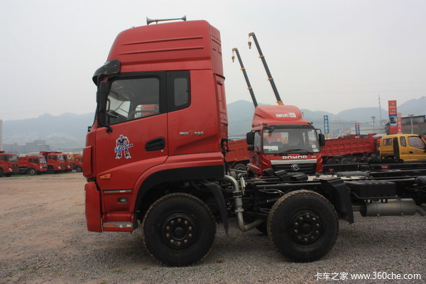 福田 瑞沃 6系重卡 290马力 8X4 专用车(底盘)(BJ1312V7PEC-F2)外观图（9/11）