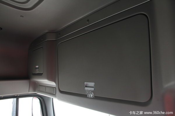 江淮 格尔发K3系列重卡 270马力 8X4 载货车(标准型底盘)驾驶室图（23/24）