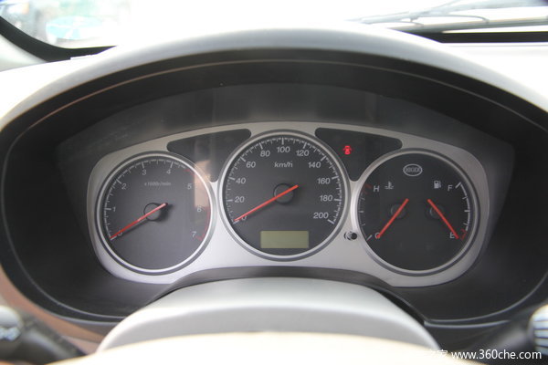 2012款海格 御骏 103马力 2.2L汽油 大双排皮卡驾驶室图（12/41）