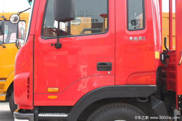 江淮  格尔发A5系列中卡 140马力 4X2 栏板载货车(HFC1162KR1ZT)(亮剑者II中卡)外观图（25/26）