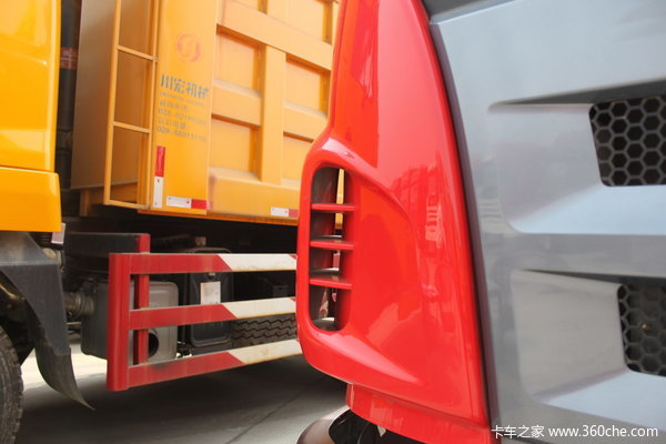 江淮  格尔发A5系列中卡 140马力 4X2 栏板载货车(HFC1162KR1ZT)(亮剑者II中卡)外观图（11/26）