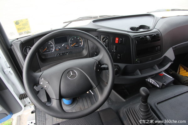 奔驰 Axor重卡 290马力 4X2 专用车(底盘)(型号1829)驾驶室图（13/57）
