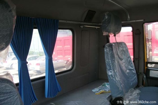 红岩 特霸重卡 290马力 6X4 自卸车(CQ3254SMG384)驾驶室图（10/17）