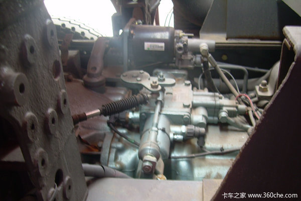 中国重汽 HOWO重卡 300马力 6X4 自卸车(ZZ3257N3847C)底盘图（7/12）