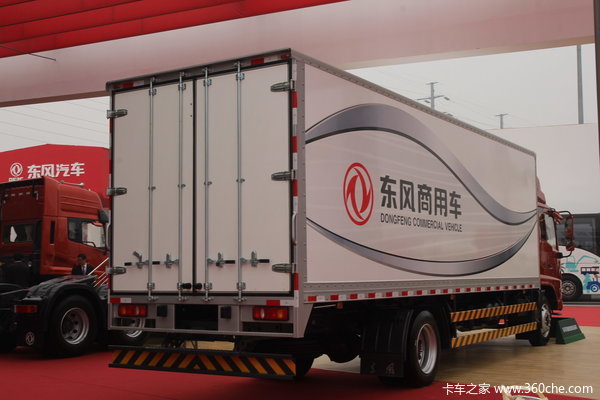 东风 天锦中卡 180马力 4X2 厢式载货车(DFL5160XXYBX1)外观图（5/21）