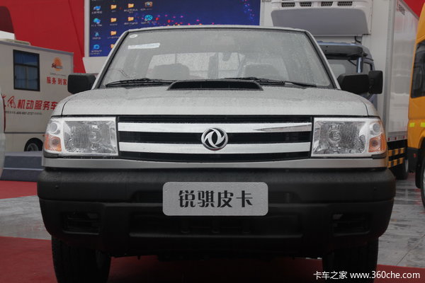 2013款郑州日产 东风锐骐 精英版 豪华型 2.5L柴油 四驱 双排皮卡
