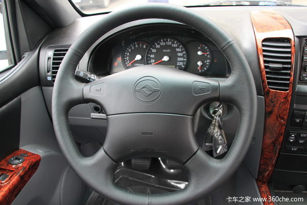 2012款黄海 大柴神 至尊版 豪华型 2.4L汽油 双排皮卡驾驶室图（7/20）